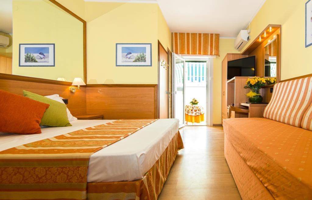 Hotel Al Prater Lignano Sabbiadoro Dış mekan fotoğraf
