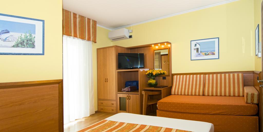 Hotel Al Prater Lignano Sabbiadoro Dış mekan fotoğraf
