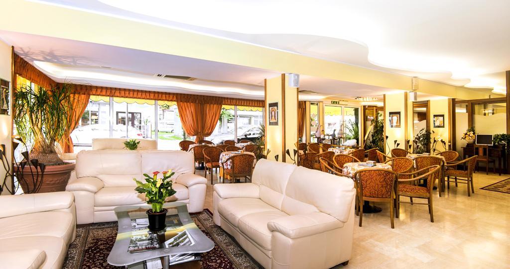 Hotel Al Prater Lignano Sabbiadoro Dış mekan fotoğraf