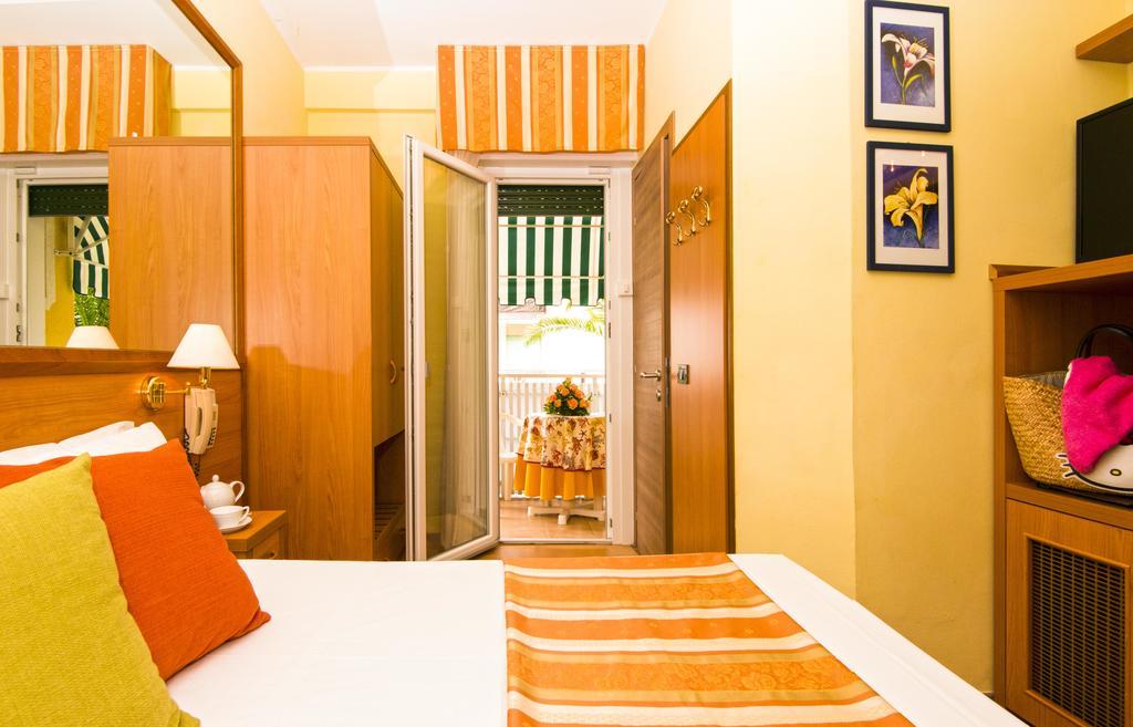 Hotel Al Prater Lignano Sabbiadoro Dış mekan fotoğraf